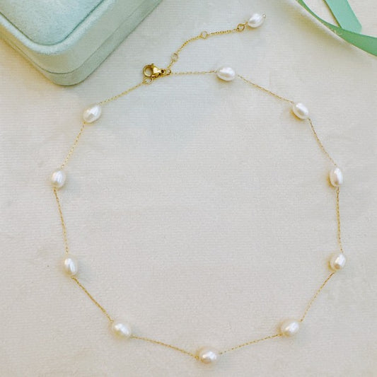 Esther Freshwater Pearl Necklace