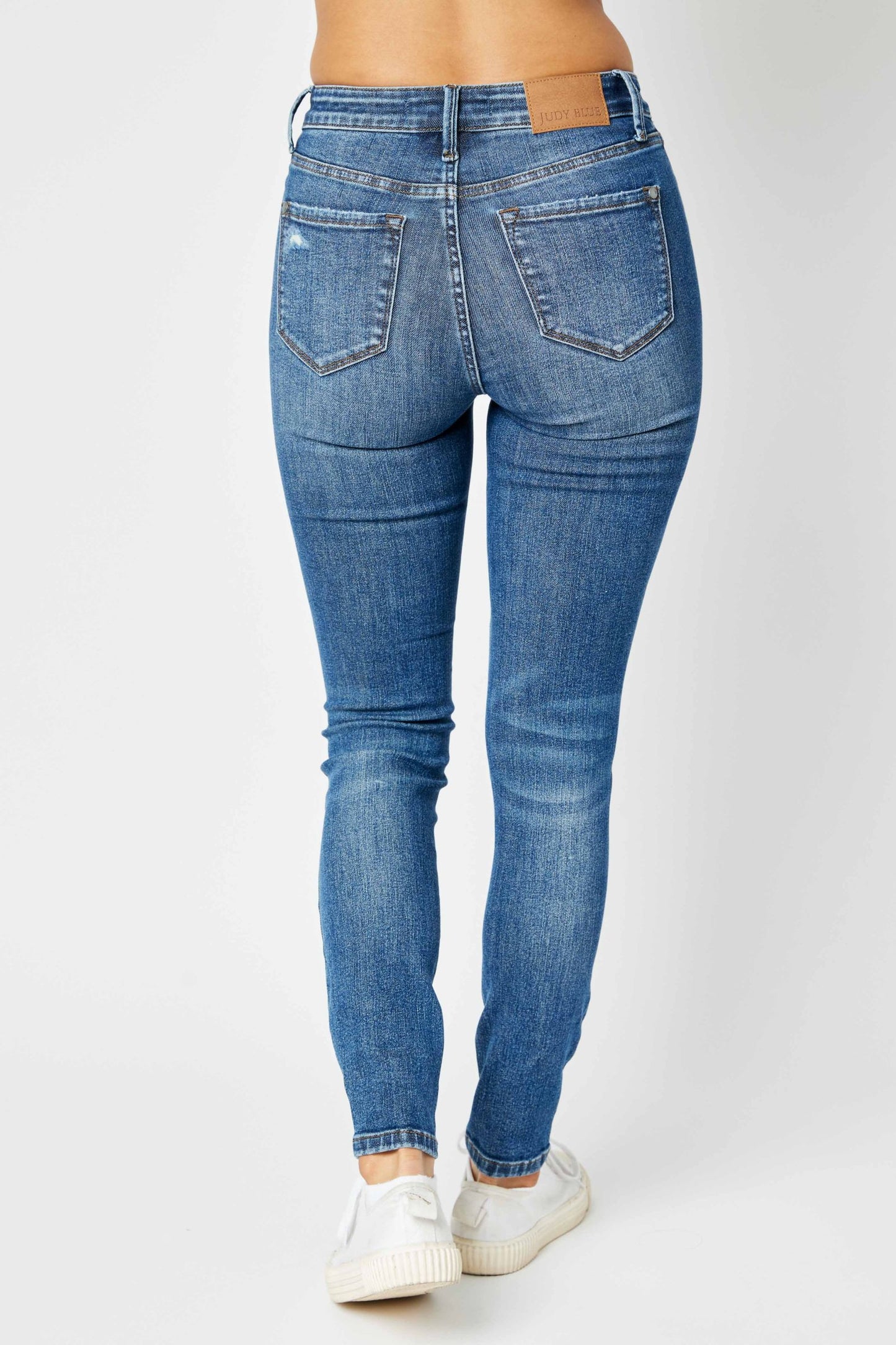 Judy Blue Mid Rise Tummy Control Skinny Jeans